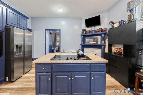 Tiny photo for 328 Saint Andrew Street, Petersburg, VA 23803 (MLS # 2531996)