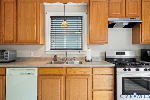 Tiny photo for 513 N 28th Street, Richmond, VA 23223 (MLS # 2612254)