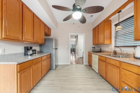Tiny photo for 513 N 28th Street, Richmond, VA 23223 (MLS # 2612254)