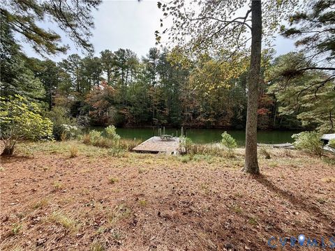 Tiny photo for 351 E Bay Drive Dr, White Stone, VA 22578 (MLS # 2530050)