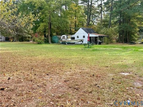 Tiny photo for 351 E Bay Drive Dr, White Stone, VA 22578 (MLS # 2530050)