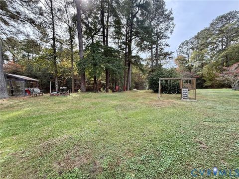 Tiny photo for 351 E Bay Drive Dr, White Stone, VA 22578 (MLS # 2530050)