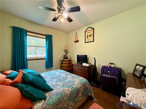 Tiny photo for 351 E Bay Drive Dr, White Stone, VA 22578 (MLS # 2530050)