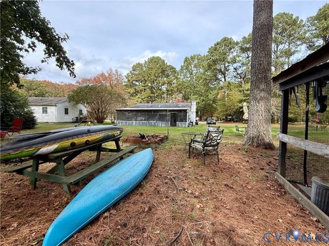 Tiny photo for 351 E Bay Drive Dr, White Stone, VA 22578 (MLS # 2530050)