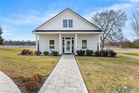 Tiny photo for 189 Old Buckingham Road, Cumberland, VA 23040 (MLS # 2601045)