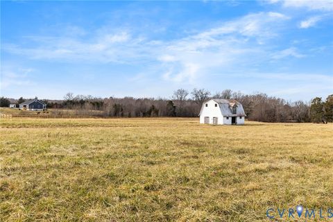 Tiny photo for 189 Old Buckingham Road, Cumberland, VA 23040 (MLS # 2601045)