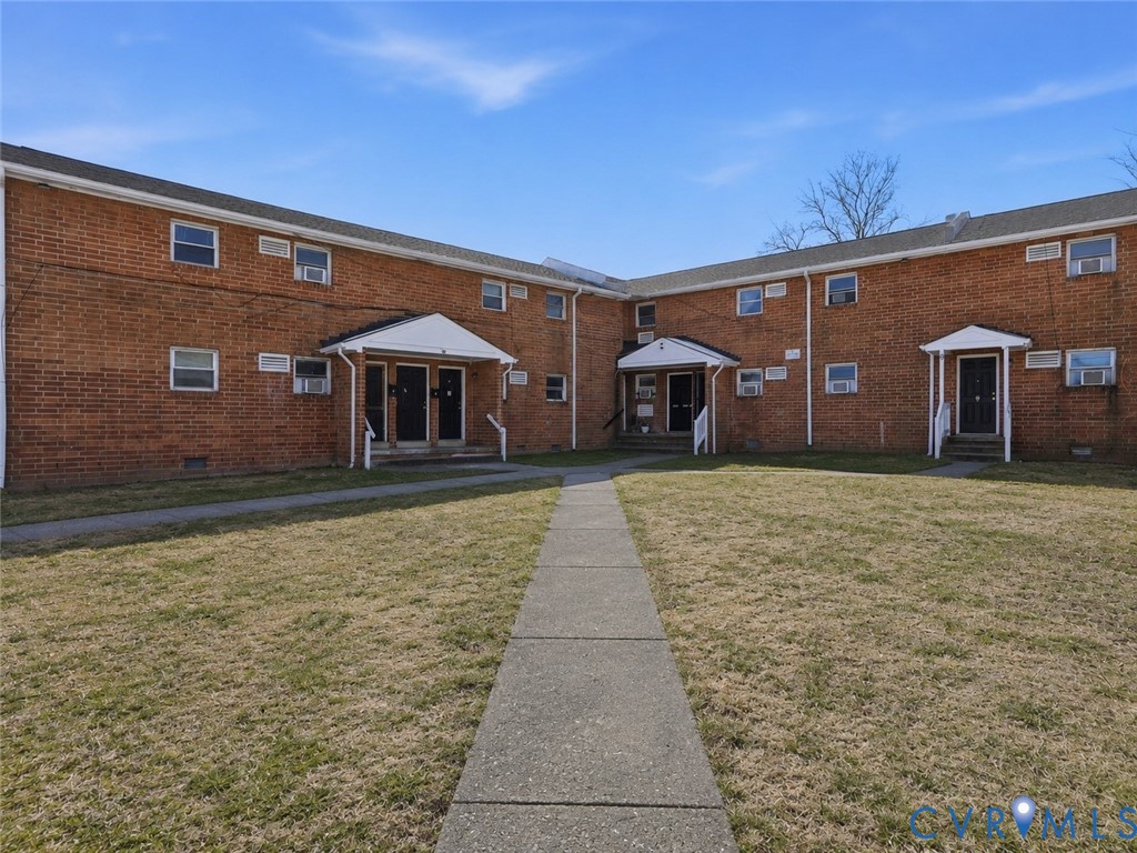 Photo 1 of 21 — 2115 Phaup Street, Richmond, VA 23223