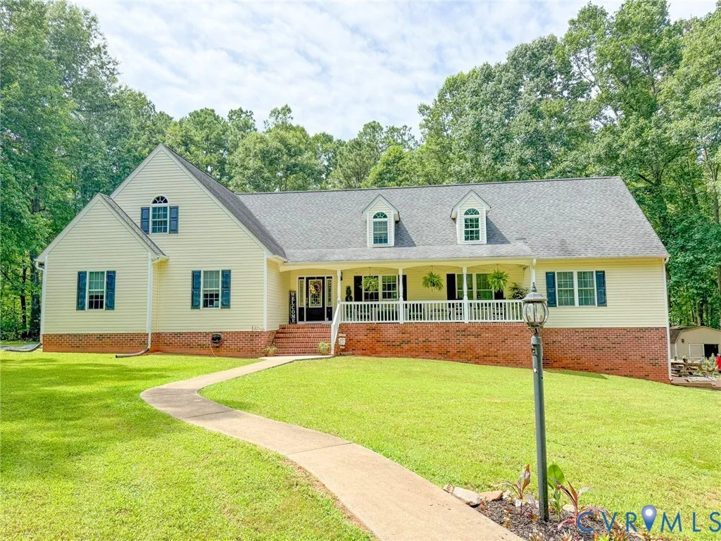 6082 Hungarytown Road, Blackstone, VA, 23824