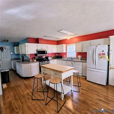 Tiny photo for 467 Randolph Street, Phenix, VA 23959 (MLS # 2625315)