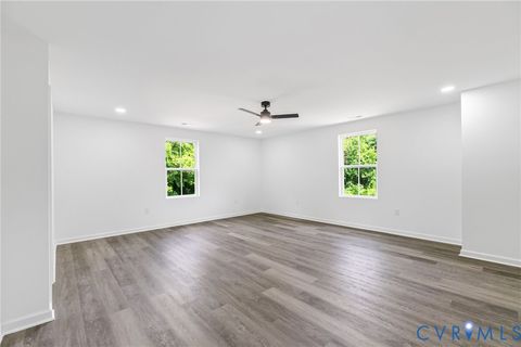 Tiny photo for 417 Byrne Street, Petersburg, VA 23803 (MLS # 2617565)