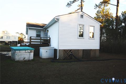 Tiny photo for 68 Springtide Lane, Port Haywood, VA 23138 (MLS # 2532261)