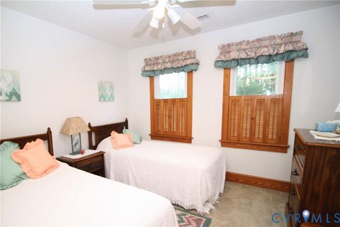Tiny photo for 68 Springtide Lane, Port Haywood, VA 23138 (MLS # 2532261)
