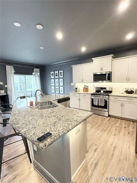 Tiny photo for 5719 Sterlingworth Drive, Moseley, VA 23120 (MLS # 2613322)