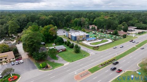 Tiny photo for 4933 George Washington Mem Highway, Yorktown, VA 23692 (MLS # 2527941)