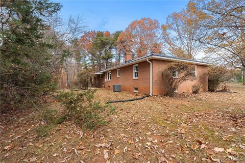 A home in Farmville