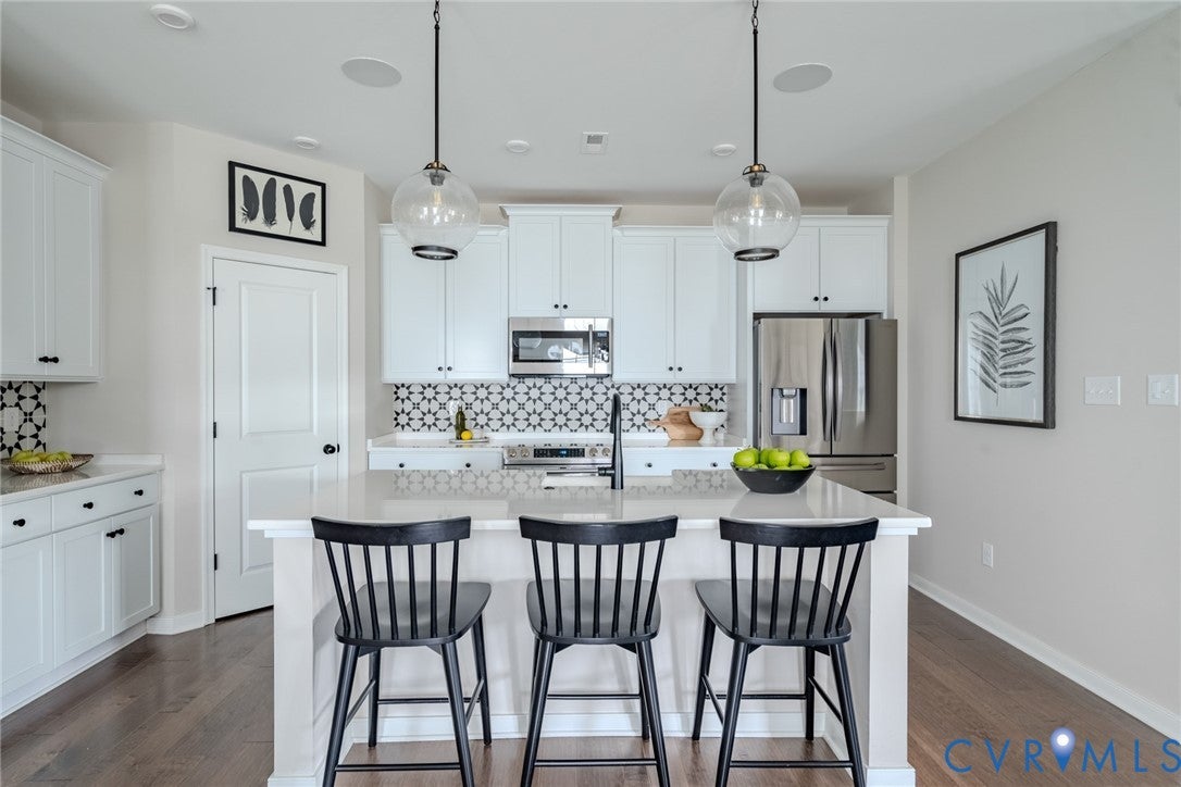 15868 Hammock Pointe Loop