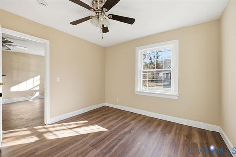 Tiny photo for 331 Glenwood Court, Petersburg, VA 23803 (MLS # 2533262)