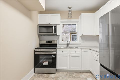 Tiny photo for 331 Glenwood Court, Petersburg, VA 23803 (MLS # 2533262)