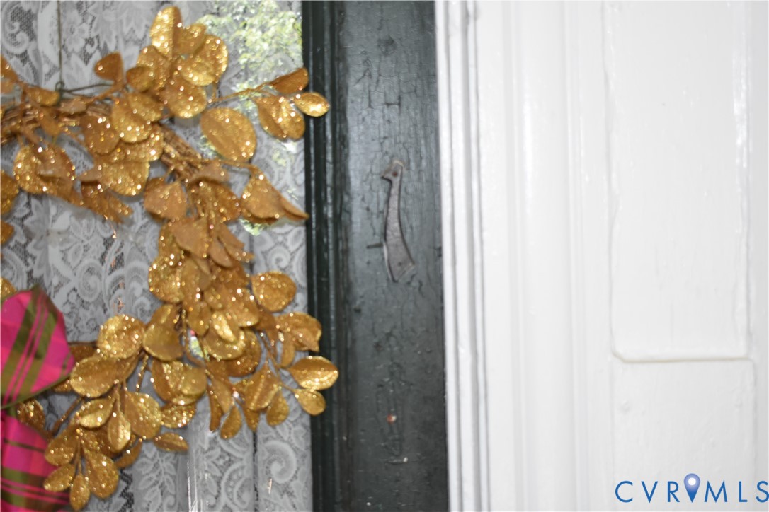 2517 Grove Avenue