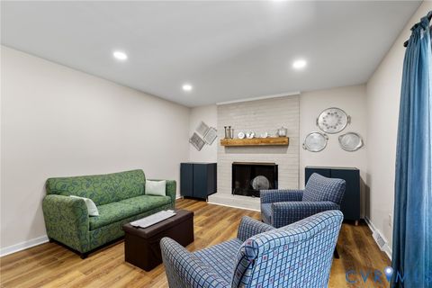 Tiny photo for 6213 Monument Avenue, Richmond, VA 23226 (MLS # 2528821)