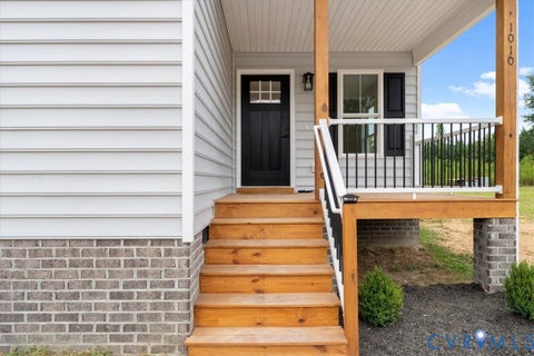 Tiny photo for 1010 Nottoway Avenue, Blackstone, VA 23824 (MLS # 2623199)
