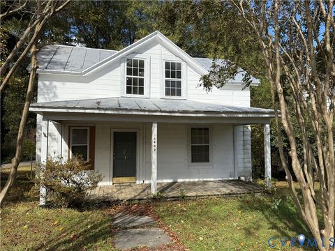 Photo of 1402 12th Street, Victoria, VA 23974 (MLS # 2530377)