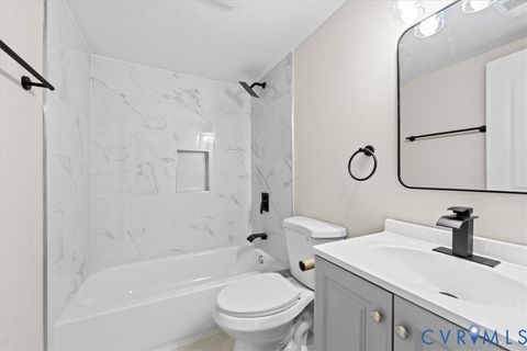 Tiny photo for 639 Plum Street, Petersburg, VA 23803 (MLS # 2610858)