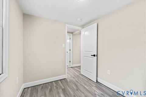 Tiny photo for 639 Plum Street, Petersburg, VA 23803 (MLS # 2610858)