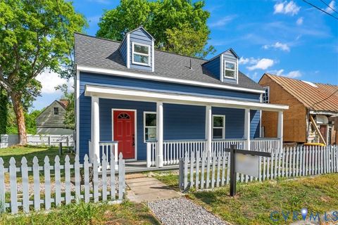 Tiny photo for 639 Plum Street, Petersburg, VA 23803 (MLS # 2610858)