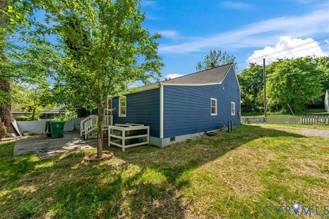 Tiny photo for 639 Plum Street, Petersburg, VA 23803 (MLS # 2610858)