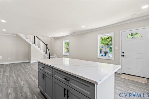 Tiny photo for 639 Plum Street, Petersburg, VA 23803 (MLS # 2610858)