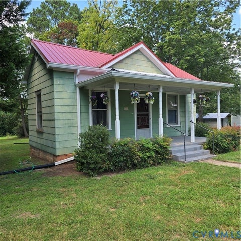 Tiny photo for 1720 2nd ST, Victoria, VA 23974 (MLS # 2623616)