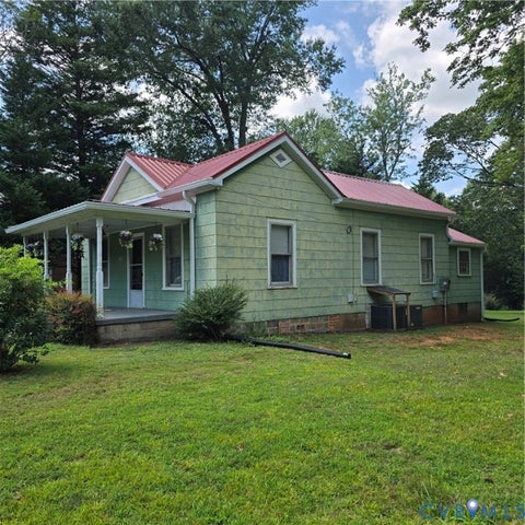Tiny photo for 1720 2nd ST, Victoria, VA 23974 (MLS # 2623616)