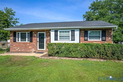 Tiny photo for 7460 Bridle Court, Mechanicsville, VA 23111 (MLS # 2618846)