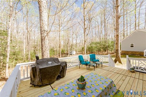 Tiny photo for 6174 Fawnlake Court, New Kent, VA 23124 (MLS # 2608636)