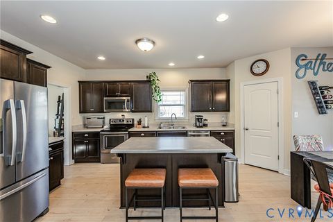 Tiny photo for 6174 Fawnlake Court, New Kent, VA 23124 (MLS # 2608636)