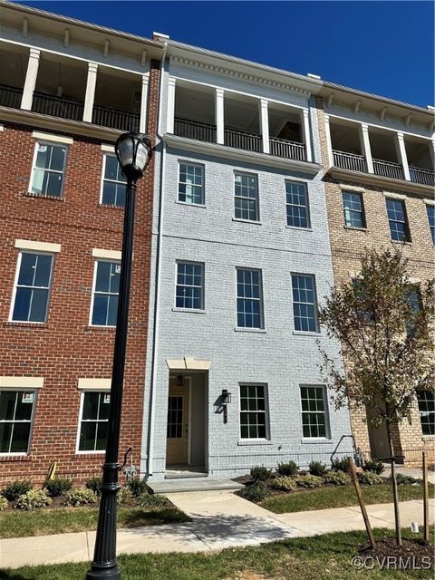 302 Becklow Avenue Henrico VA 23233