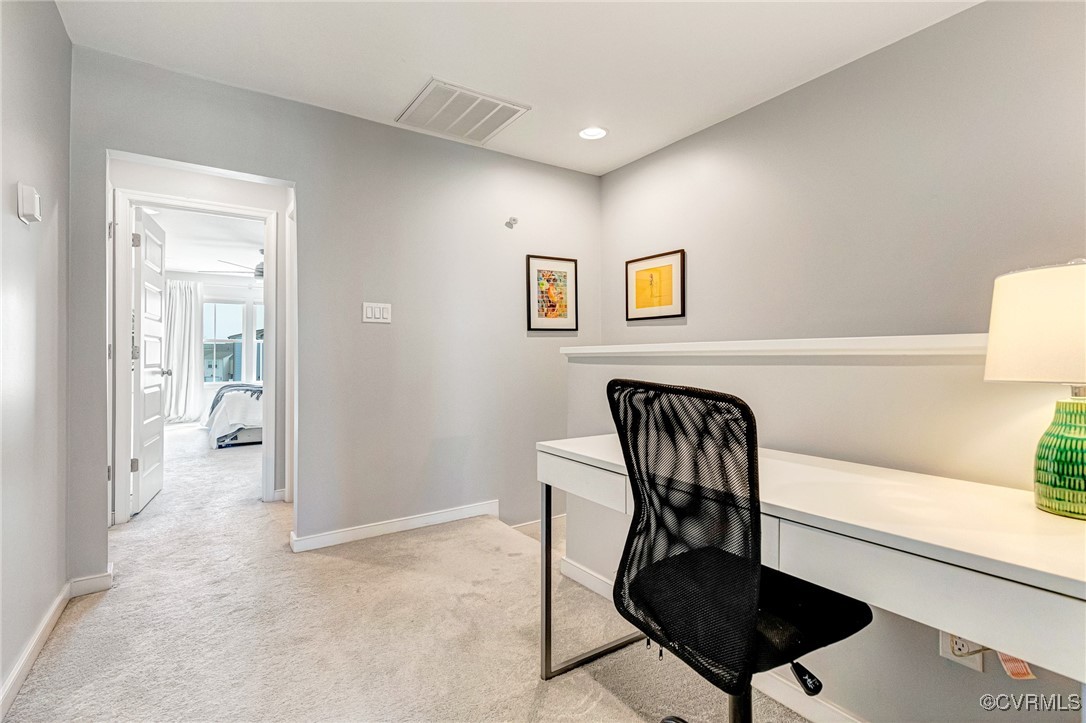 Henrico, Virginia 23059, United States, 3 Bedrooms Bedrooms, ,3 BathroomsBathrooms,Residential,Pending,106092