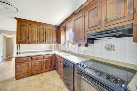 Tiny photo for 6986 Cornfield Lane, Mechanicsville, VA 23111 (MLS # 2609835)