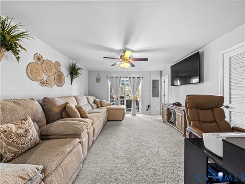 Tiny photo for 6014 Waller Mill Way, Richmond, VA 23227 (MLS # 2621540)