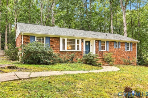 Photo of 12113 Chesmount Drive, Chesterfield, VA 23832 (MLS # 2627074)