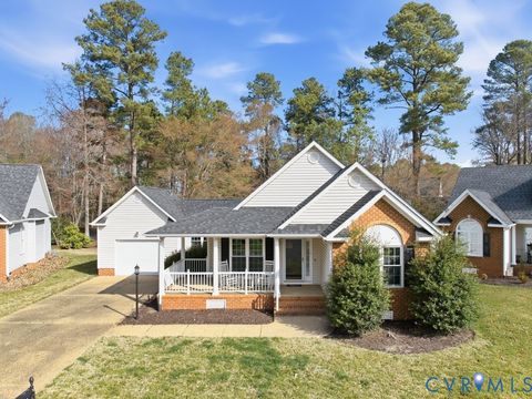 Photo of 124 Kennon Pointe Court, Colonial Heights, VA 23834 (MLS # 2603642)