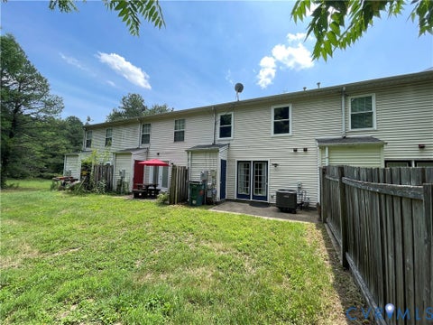 Tiny photo for 911 Grayfox Circle, Richmond, VA 23223 (MLS # 2617047)