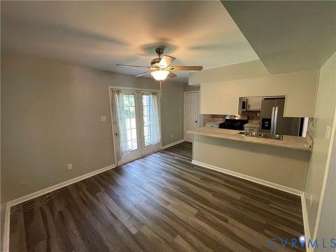 Tiny photo for 911 Grayfox Circle, Richmond, VA 23223 (MLS # 2617047)