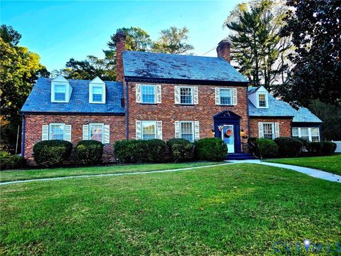 Photo of 1683 Mount Vernon Street, Petersburg, VA 23805 (MLS # 2529140)