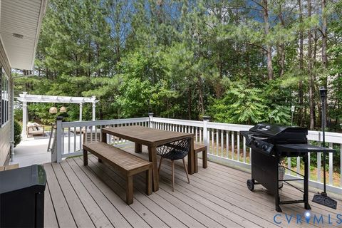 Tiny photo for 20000 Talon Point Drive, Petersburg, VA 23803 (MLS # 2616826)