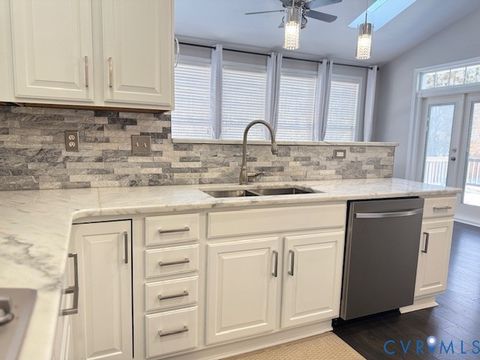 Tiny photo for 9379 Roseland Court, Mechanicsville, VA 23116 (MLS # 2603058)