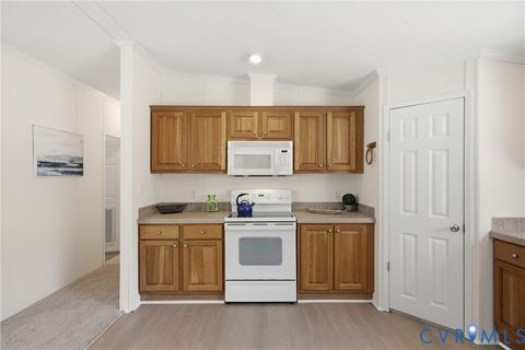 Tiny photo for 42 Rabbit Run, Middlesex, VA 23149 (MLS # 2610742)
