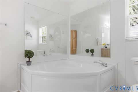 Tiny photo for 42 Rabbit Run, Middlesex, VA 23149 (MLS # 2610742)