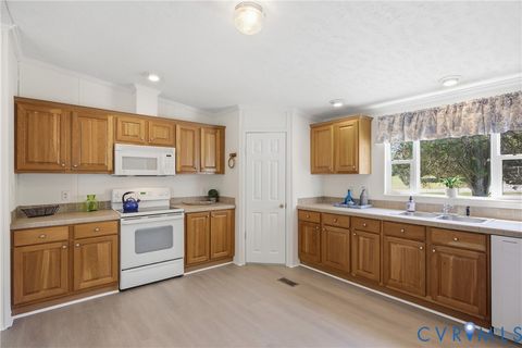 Tiny photo for 42 Rabbit Run, Middlesex, VA 23149 (MLS # 2610742)